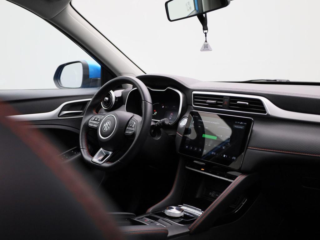 MG Zs Ev long range luxury 70 kwh | navi | leder | panoramadak | led koplam