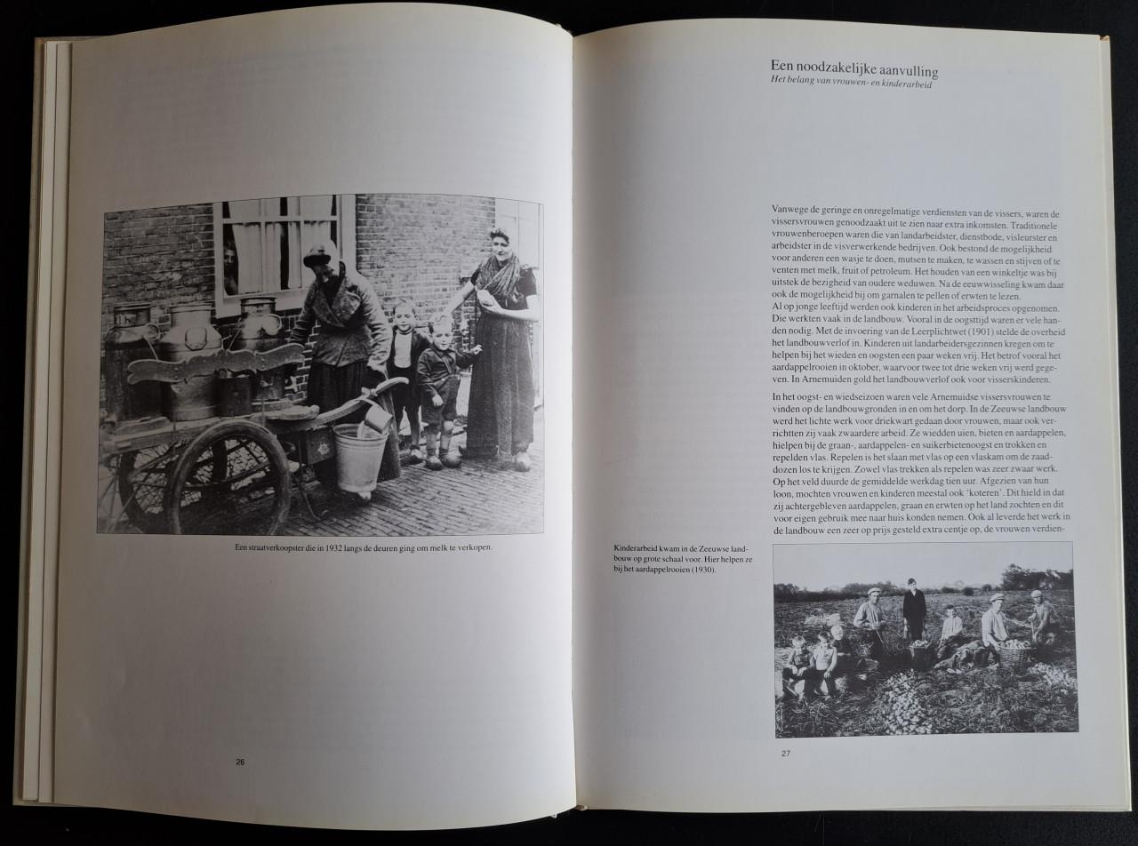 VISSERS EN VISSERSVROUWEN VAN ARNEMUIDEN - Willeke Tydings-Nab - 1991
