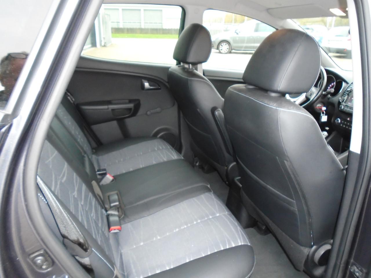 Kia Venga 1.4 First Edition