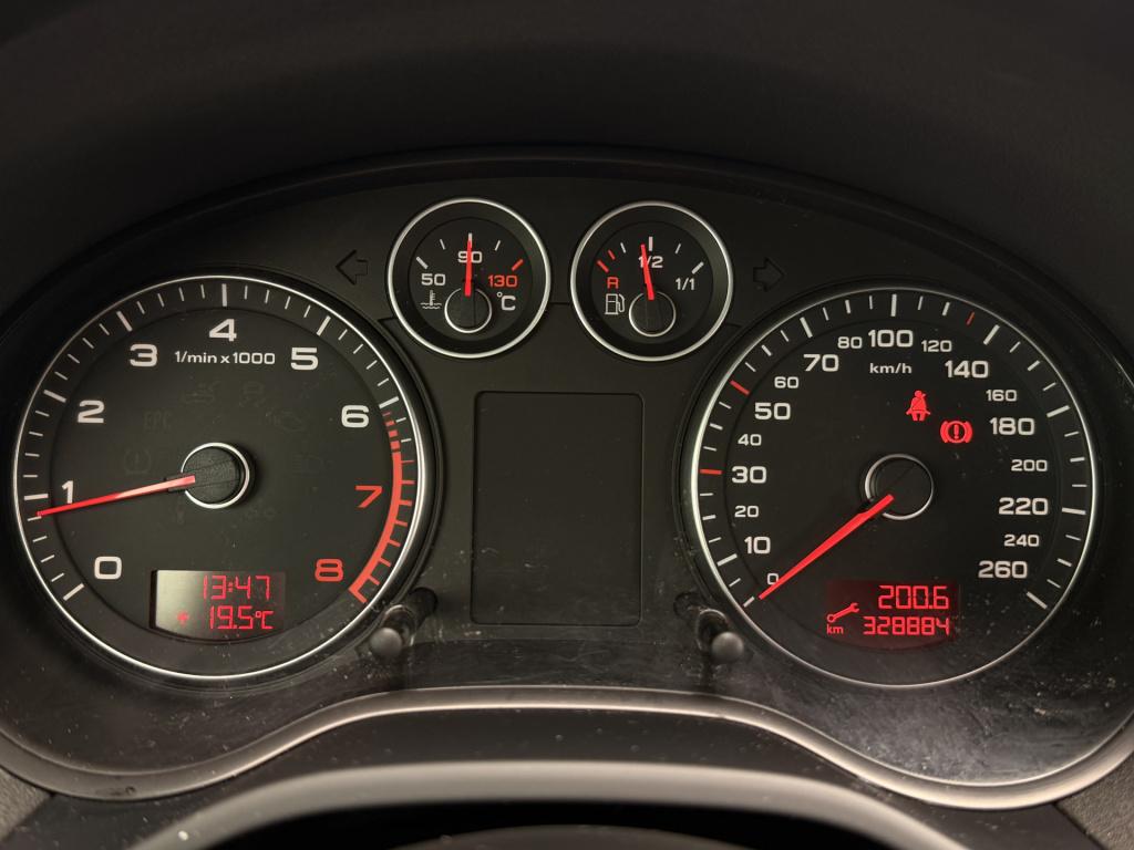 Audi A3 sportback 1.8 tfsi ambition | climate control | radio |
