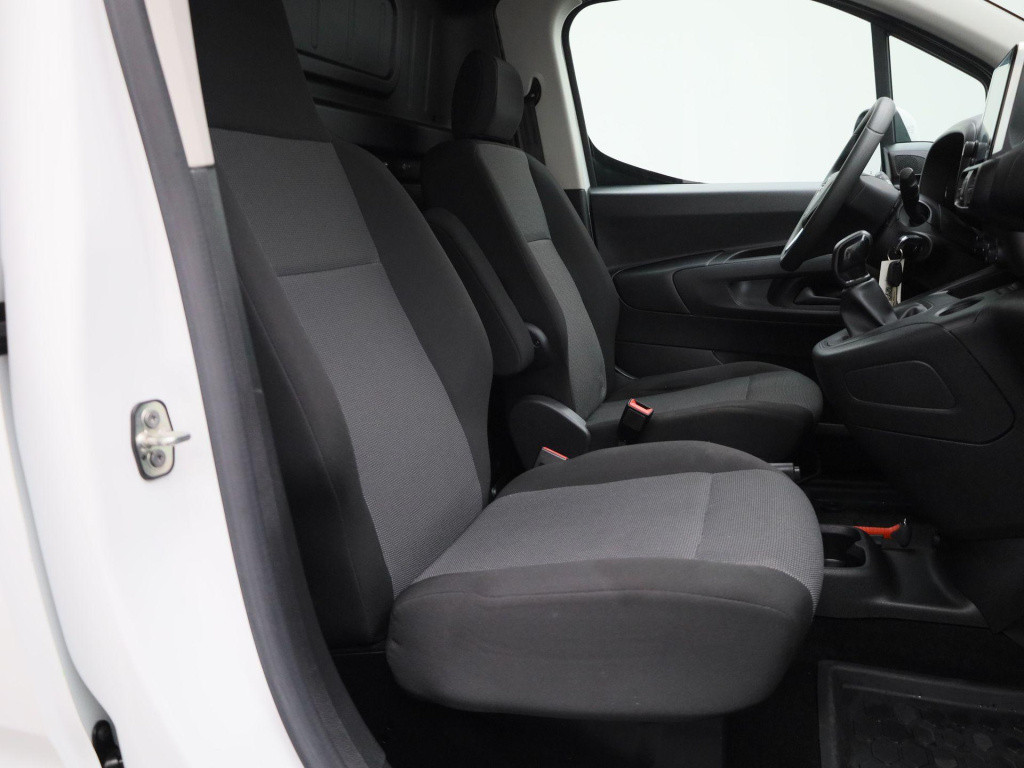 Opel Combo 1.5d l1h1 edition | navigatie | apple carplay/android auto | par
