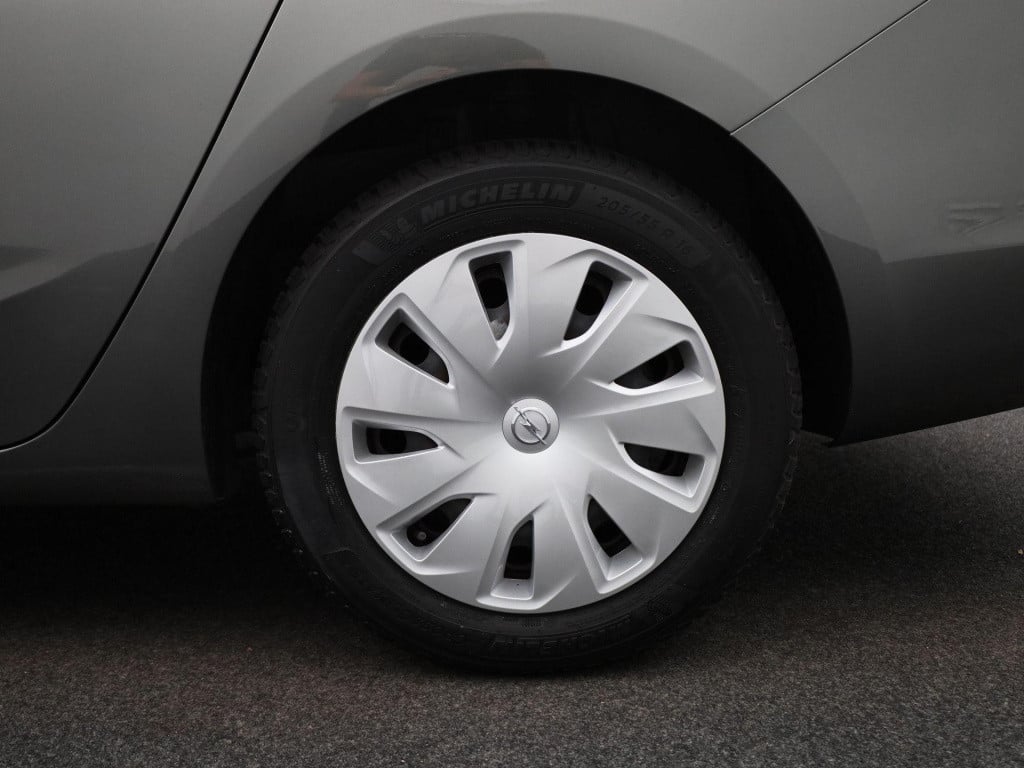 Opel Astra sports tourer 1.2 edition | parkeer sensoren | cruise control | 