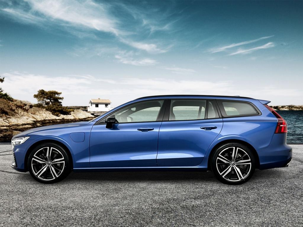 Volvo V60 t6 340pk recharge r-design| achteruitrijcamera| trekhaak| adap.cr