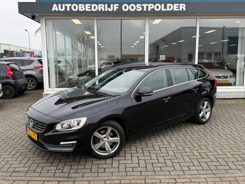 Volvo V60 1.6 t3 momentum