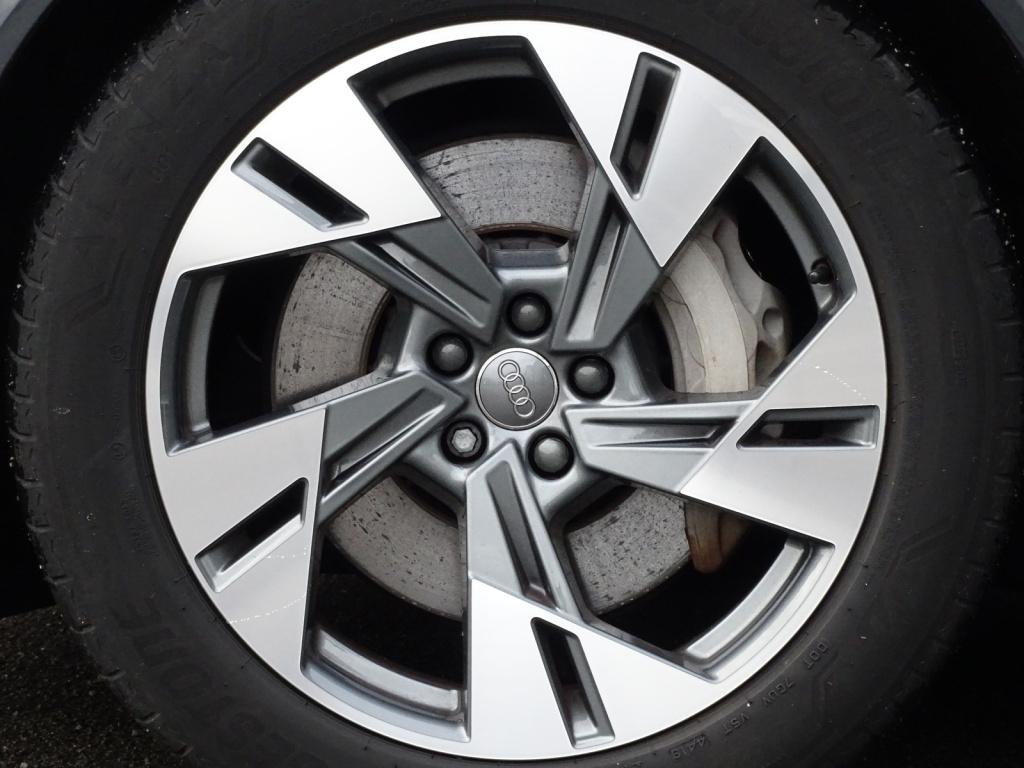 Audi E-tron e-tron 50 quattro launch edition plus 71 kwh | pano | trekhaak 