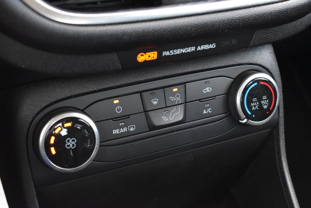 Ford Fiesta 1.1 trend | navigatie | airco | lmv 16" | apple carplay/android