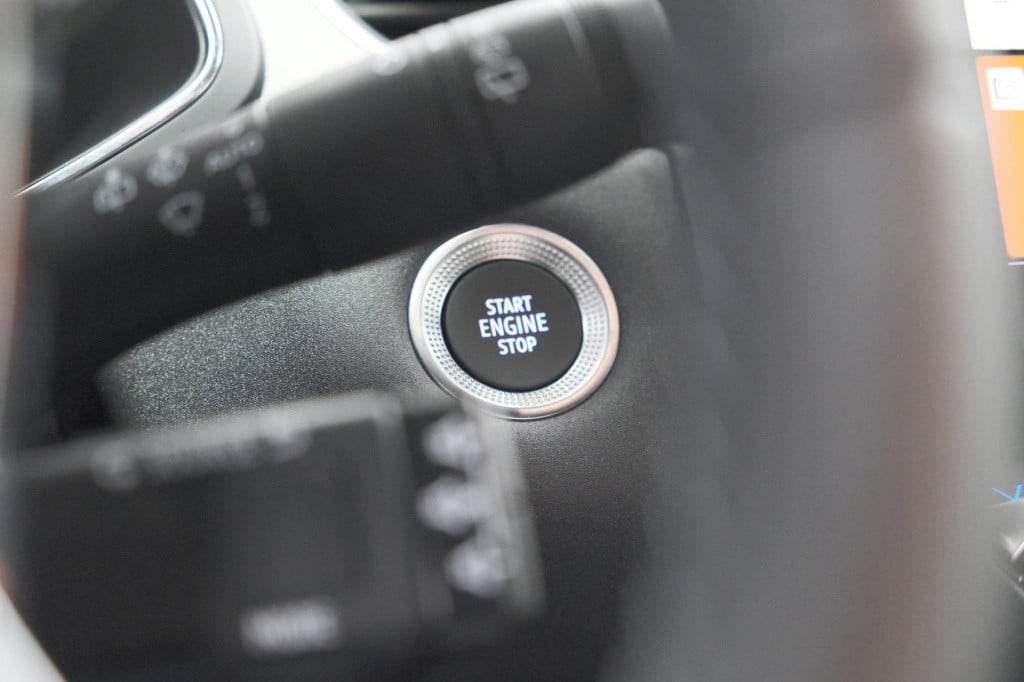 Renault Captur tce 90 techno | nieuw model | camera | harman kardon | apple