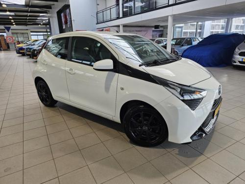 Toyota Aygo 1.0 vvt-i x-play limited