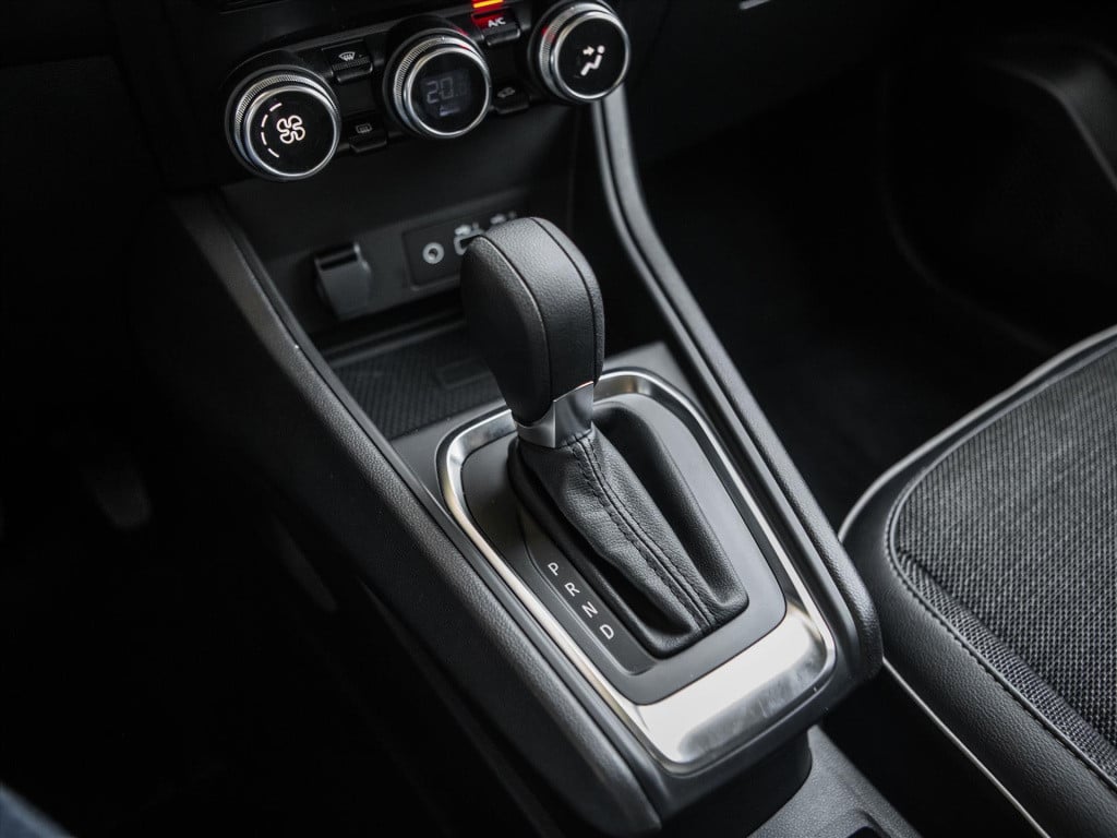 Renault Captur tce 140pk techno automaat | navigatie | camera | carplay | p