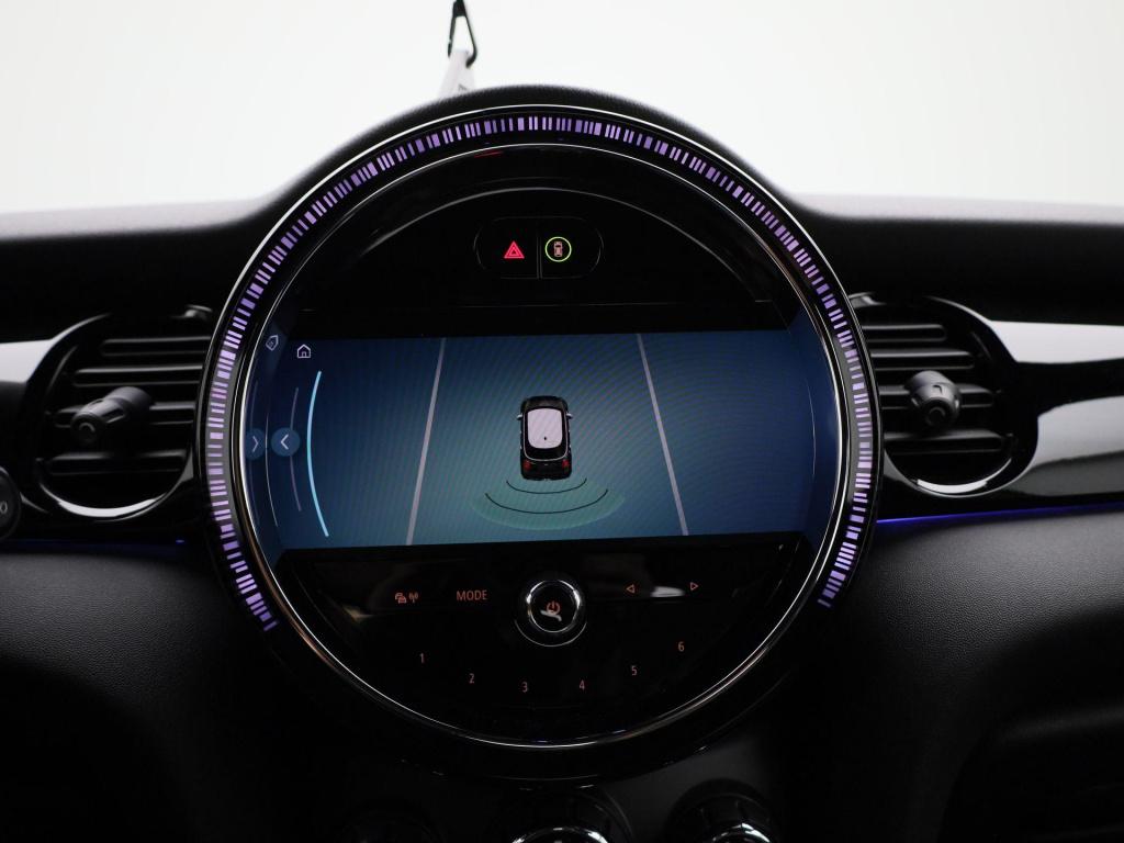 Mini 5-deurs 1.5 cooper business edition | automaat | navigatie | stoel ver
