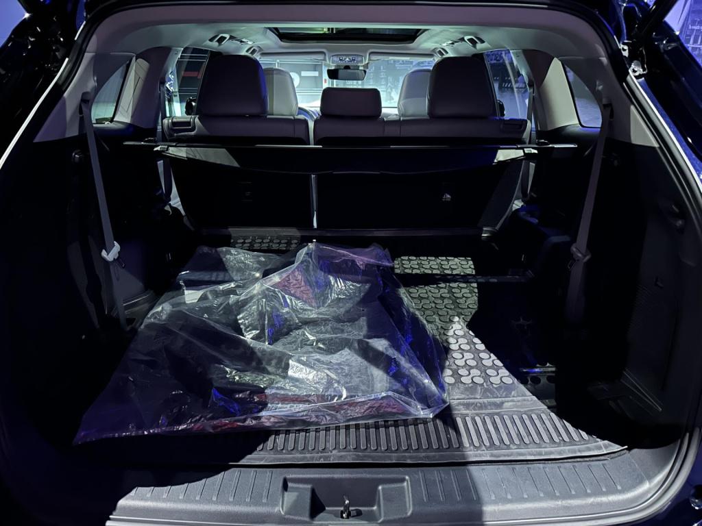 Toyota Highlander 2.5 awd hybrid executive 7 persoons *origineel nl*pano*tr