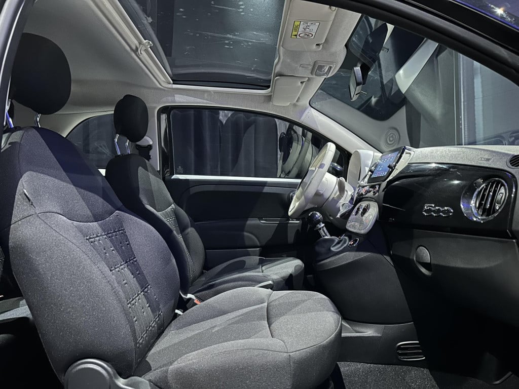 Fiat 500 1.0 hybrid dolcevita 1.0 hybrid *panoramadak*applecarplay*clima*
