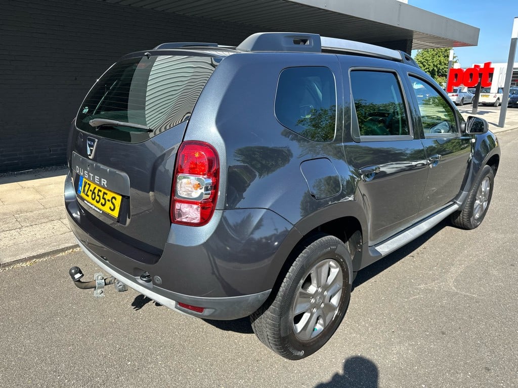 Dacia Duster 1.2 tce 4x2 prestige // schermradio // trekhaak //