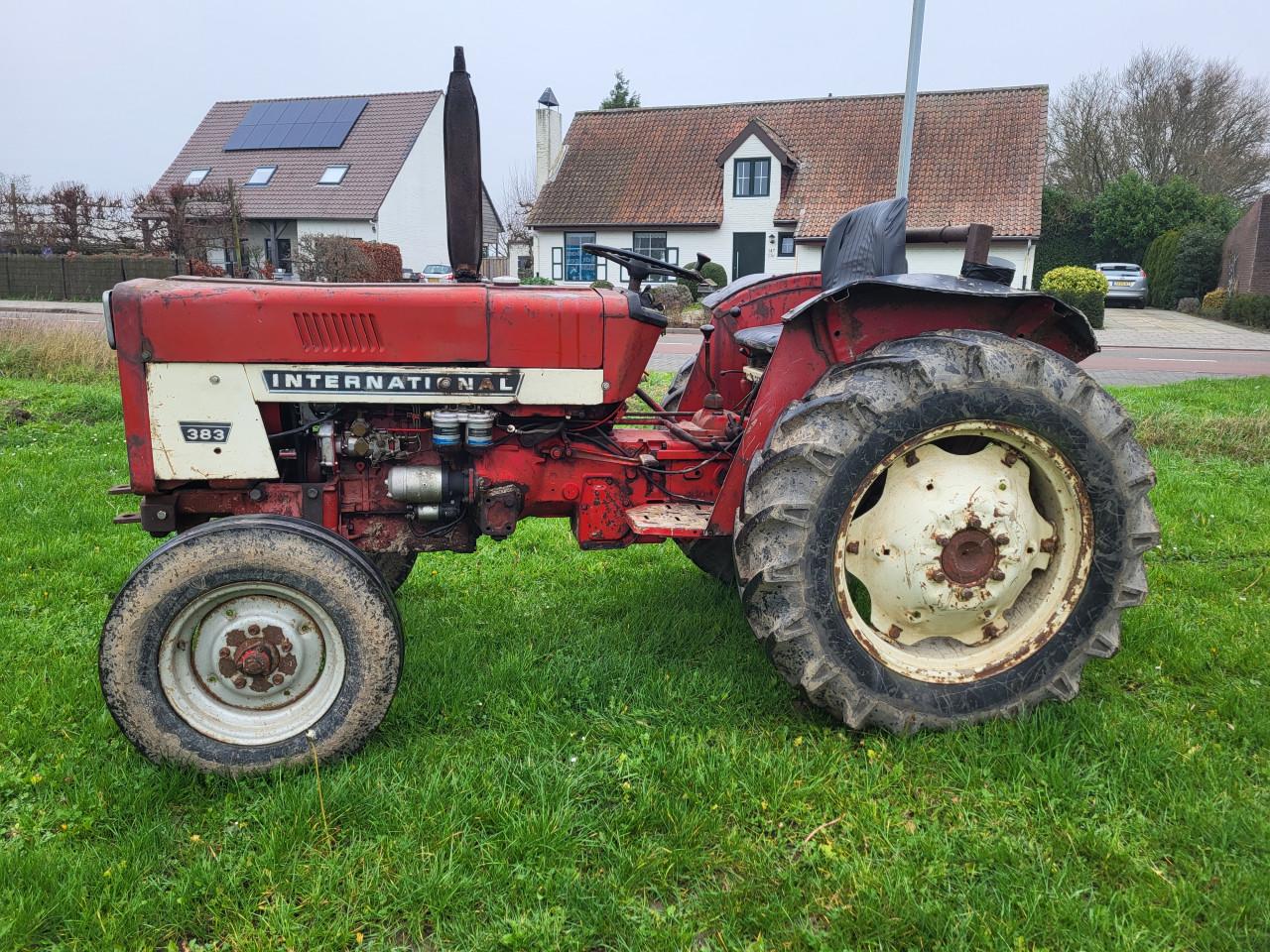 International 383 semi smalspoor