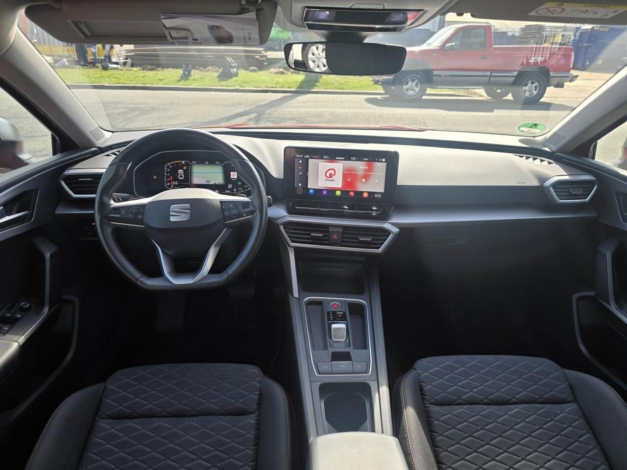 Seat Leon 1.5 eTSI FR Business Intense Automaat 2022