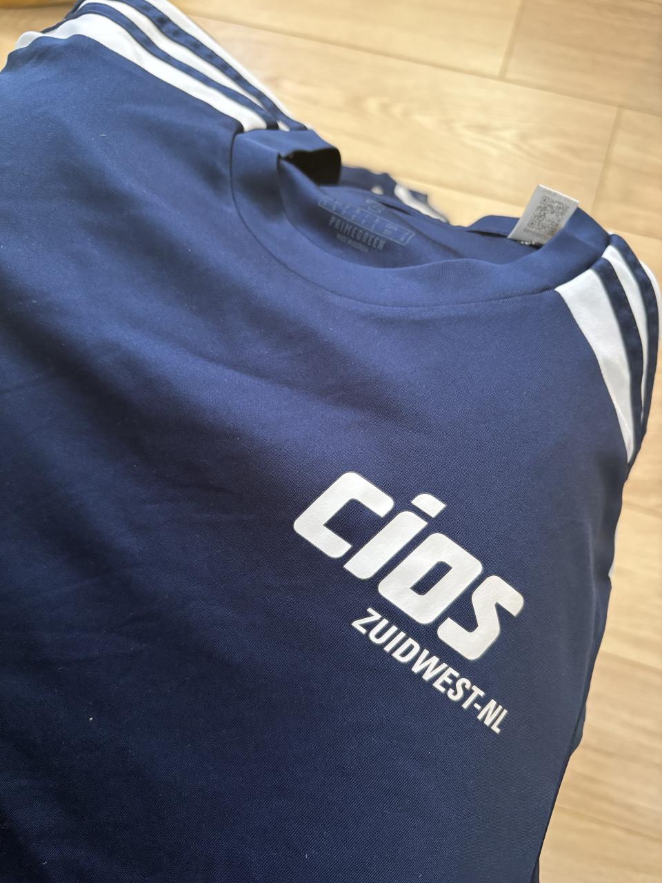 Cios shirts adidas maat S