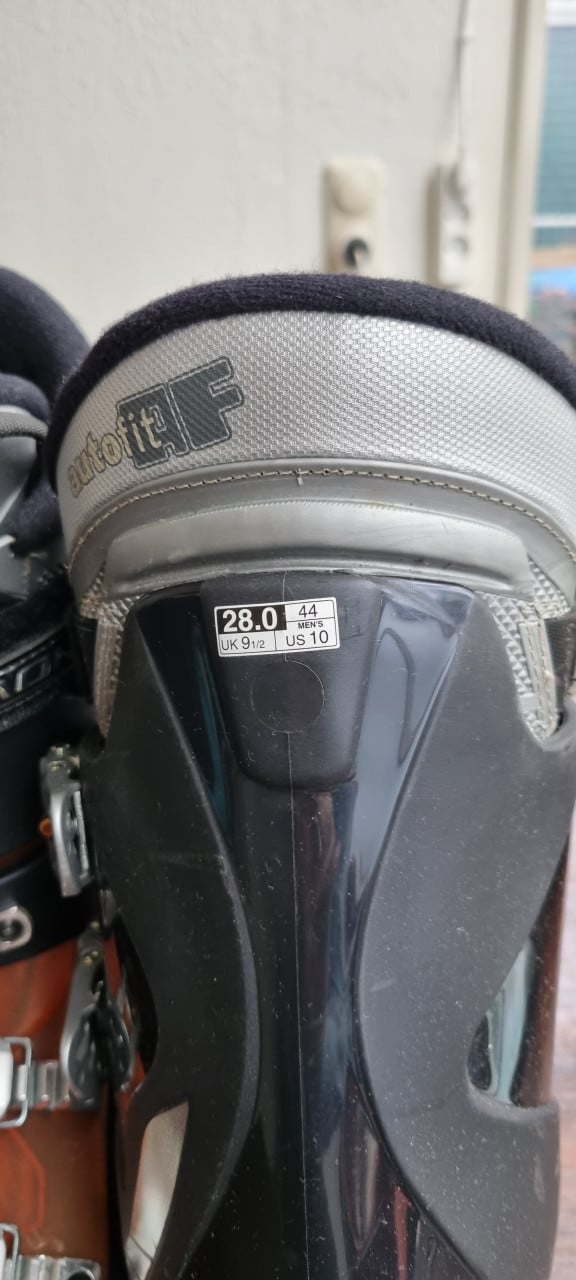 Salomon heren skischoenen  inclusief draagtas