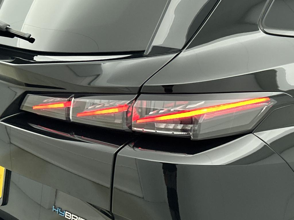 Peugeot 308 sw 1.6 plug-in hybrid 180 gt | rijklaar |