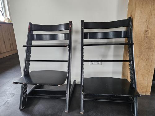 Tripp trapp Stokke stoel zwart. Prijs per stuk