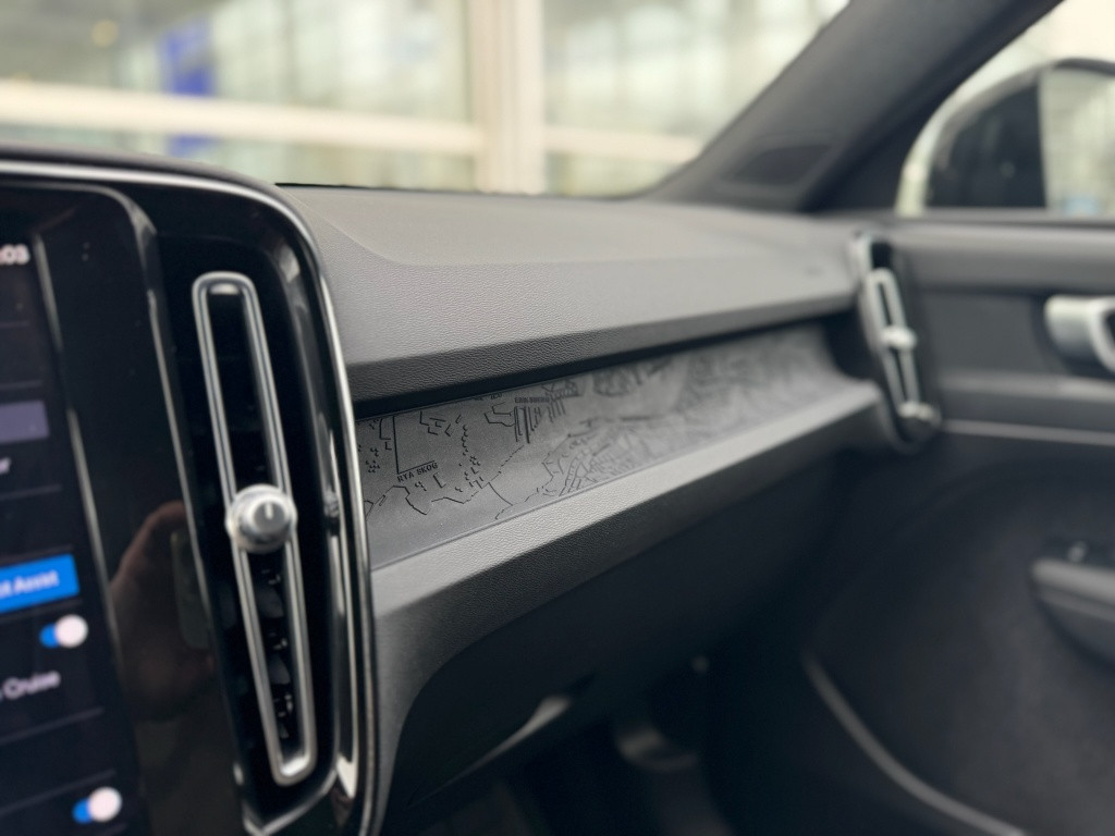 Volvo XC40 recharge plus 70kwh| trekhaak | stuur+stoel.verw| warmtepomp