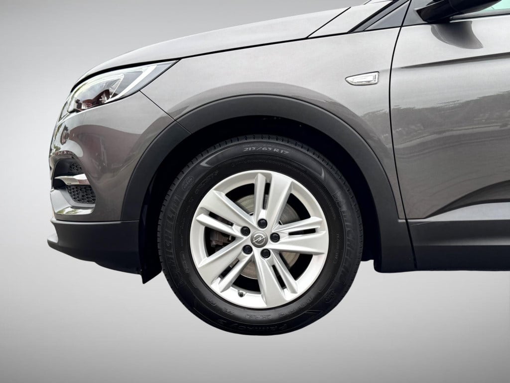 Opel Grandland X 1.2 turbo business + | trekhaak | navigatie | camera | app