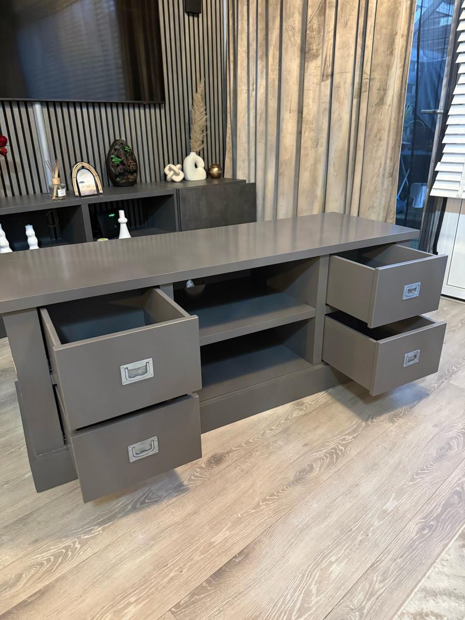 Tv dressoir Iceland 15 (150 cm) - Zo goed als nieuw!