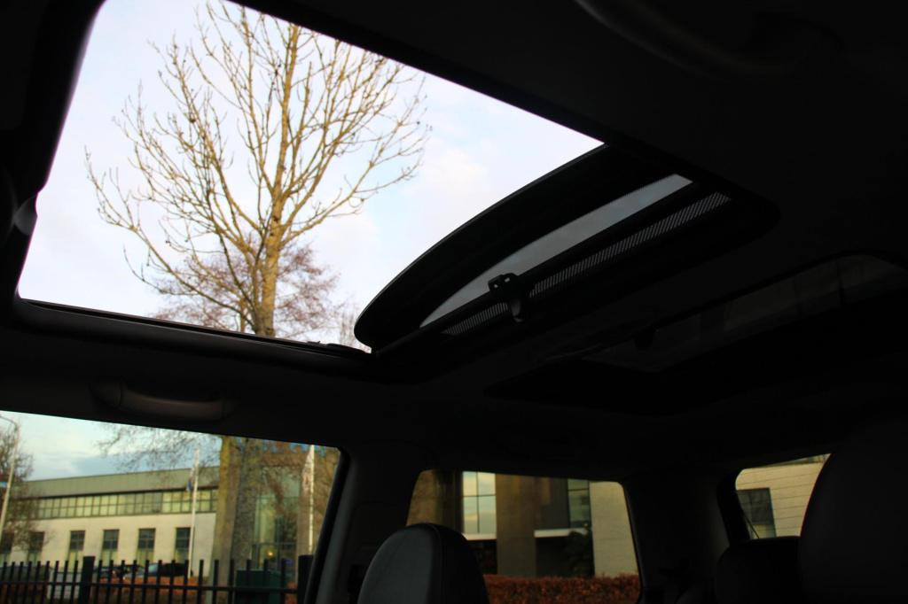 Mini Cooper mini 1.6 aut. john cooper works - pano - xenon - leder - harman