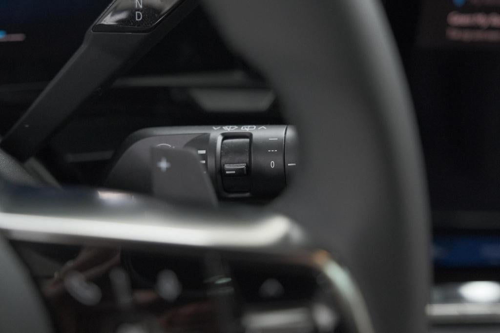 Renault Austral 1.2 e-tech full hybrid 200 techno | 360 camera | panoramada