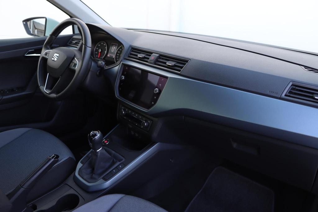 Seat Arona 1.0 tsi style business intense 95pk