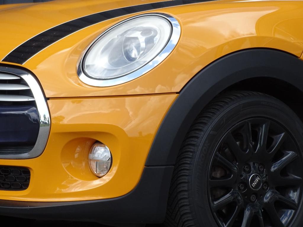 Mini Cooper mini 1.5 chili automaat | hud | pano | led
