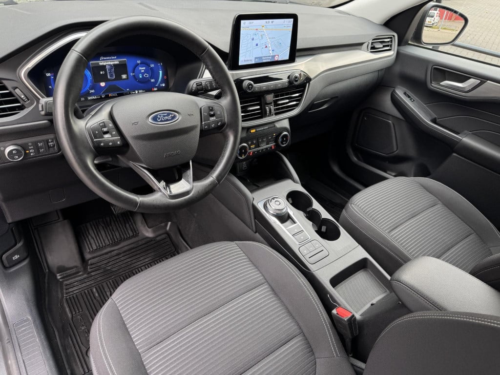 Ford Kuga 2.5 phev titanium trekhaak, nl-auto winter pack