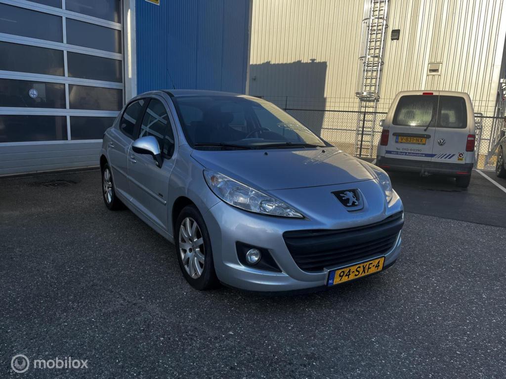 Peugeot 207 1.6 vti sportium