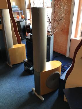 Infinity MTS prelude luidsprekers
