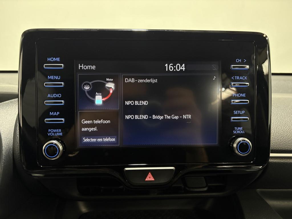 Toyota Yaris 1.5 hybrid dynamic | trekhaak |