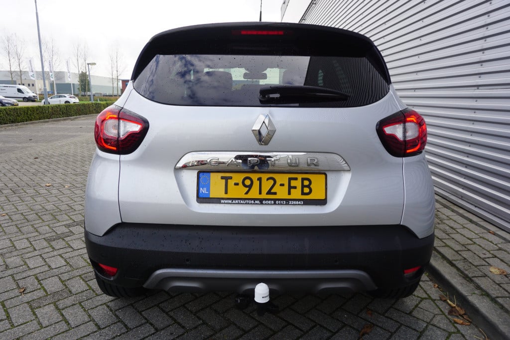 Renault Captur 1.3 tce version s automaat - airco / navi / cruise / camera 