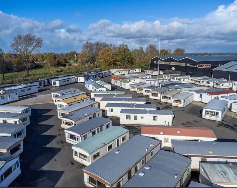 Gezocht: technieker voor het klaar maken van caravans/chalets voor verkoop