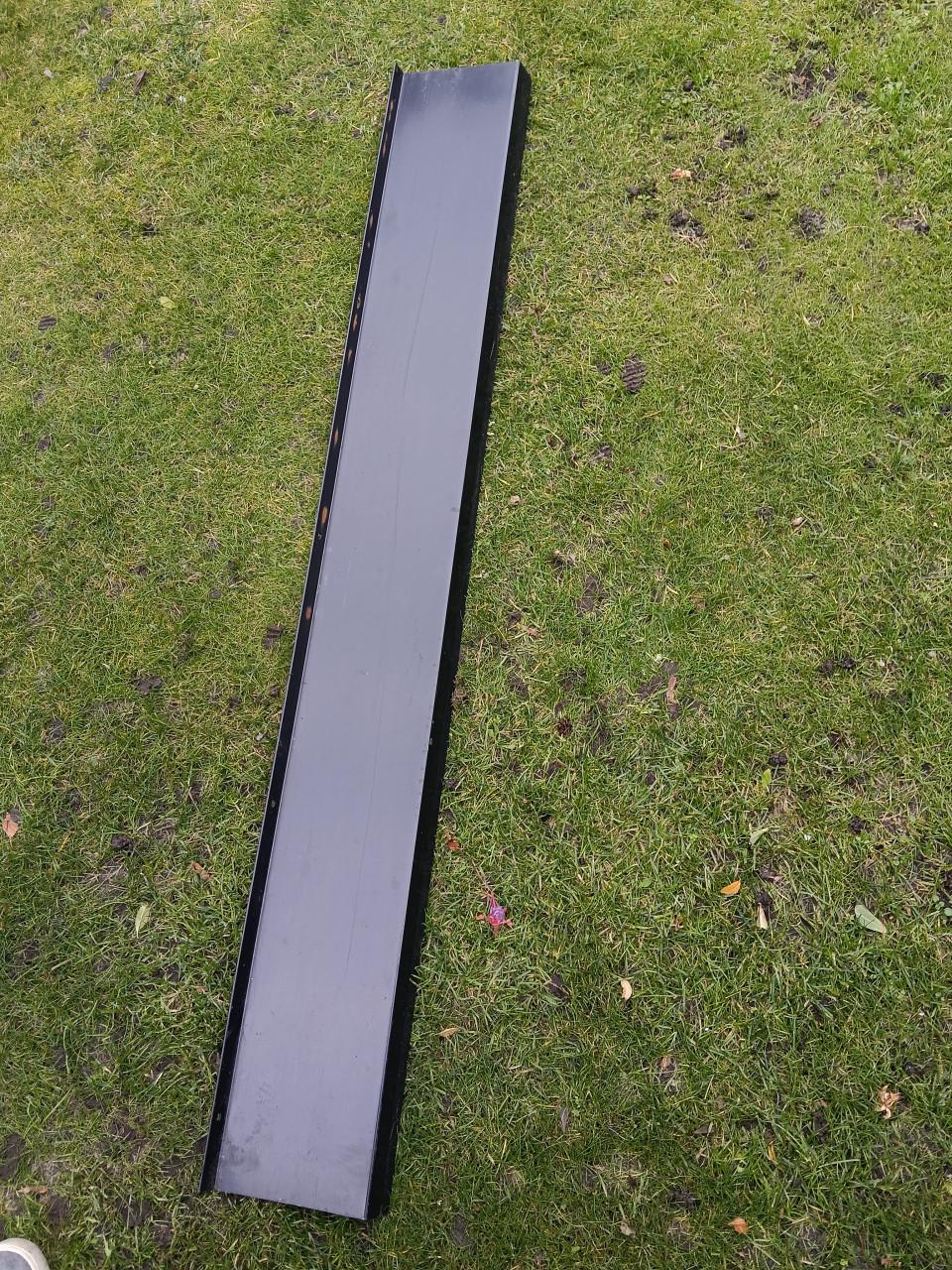 Metaal dorpel ,zwart,  130 cm x15cm.