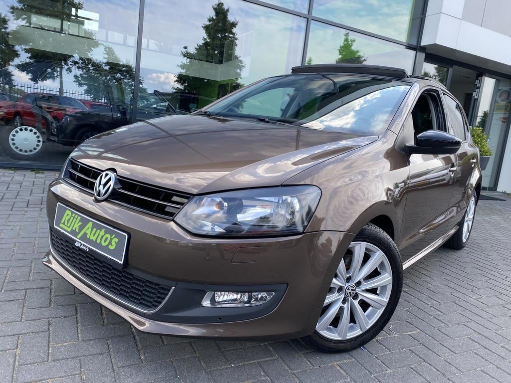 Volkswagen Polo 1.2 tsi match * panoramadak * cruise control * carplay