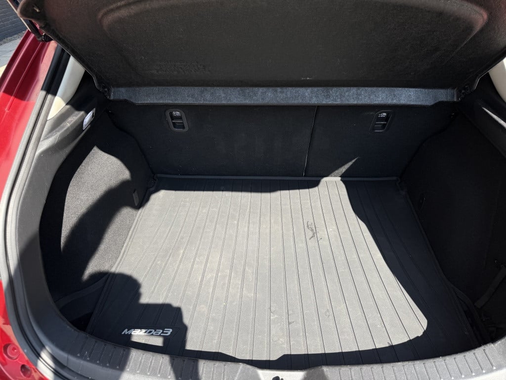 Mazda 3 2.0 gt-m