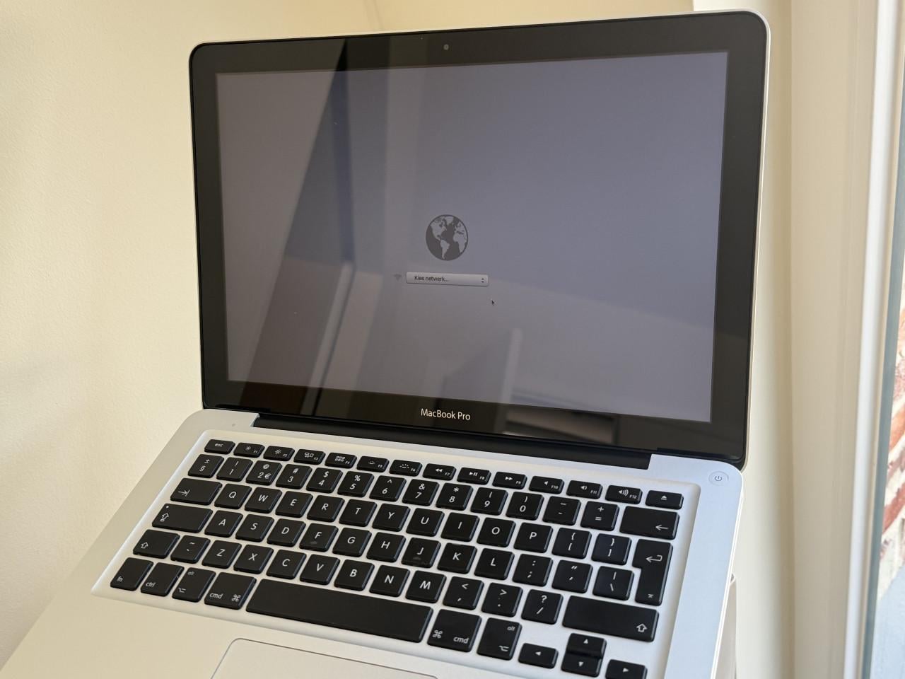 Apple MacBook Pro 13-inch