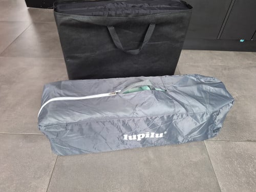 Campingbedje, logeerbed, lupilu, campingbed, reiswieg, mintgroen grijs,