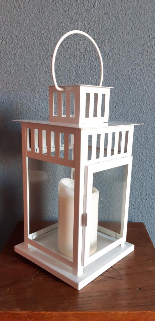 Ikea Lantaarn met stompkaars, binnen/buiten wit, metaal, 28 cm