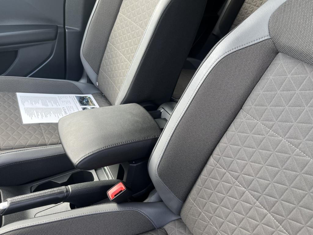 Volkswagen T-cross 1.0 tsi r-line