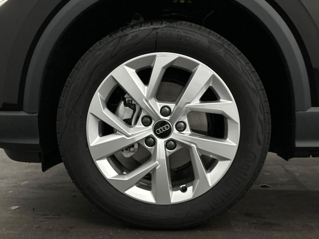 Audi Q2 pro line 35 tfsi 110 kw / 150 pk hatchback 7 versn