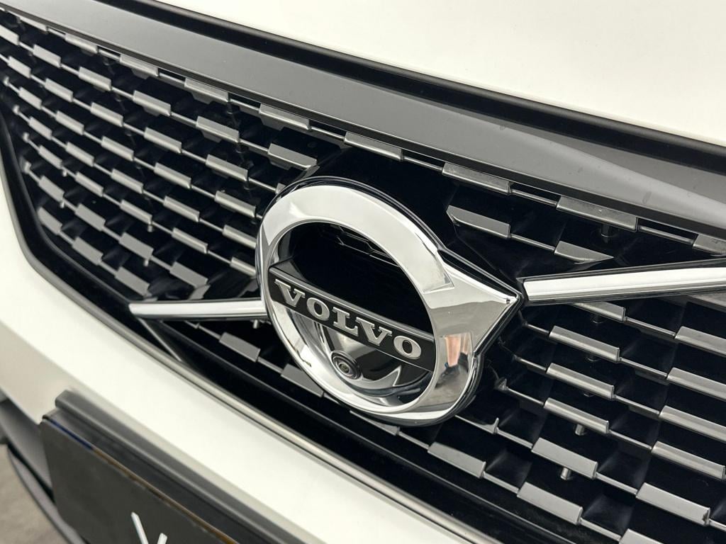 Volvo XC40 t4 211pk recharge r-design| 360camera| trekhaak| adap.cruise