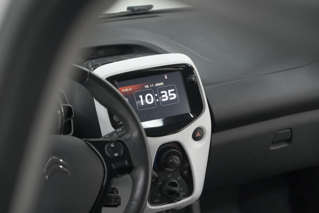 Citroen C1 1.0 vti airscape feel | vouwdak | camera | apple carplay | dab+