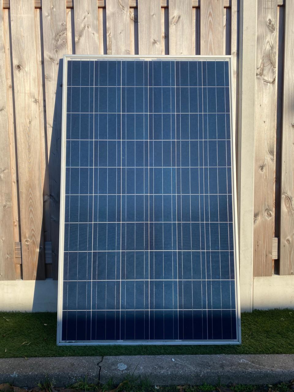 Zonnepanelen: 6 stuks x 250 WP