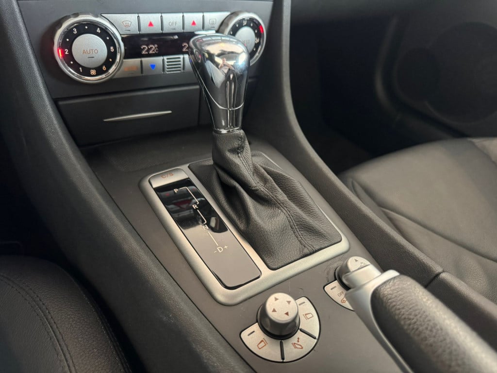 Mercedes-Benz SLK 200 k.