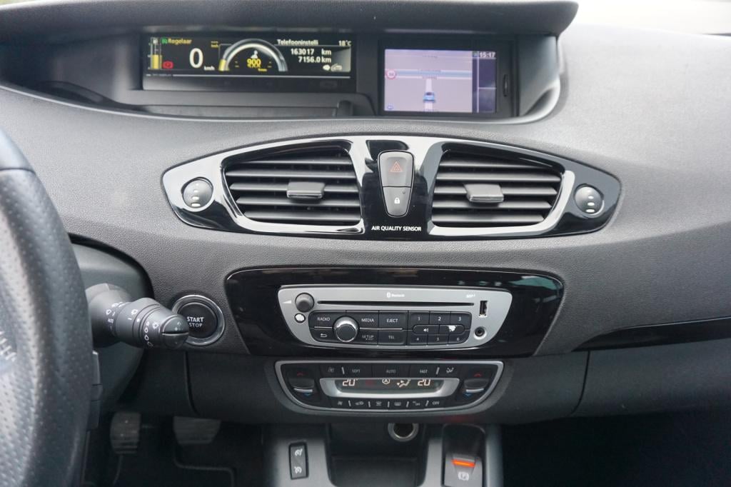 Renault Scenic 1.4 tce bose climate / navi / cruise / camera / parkeers. / 