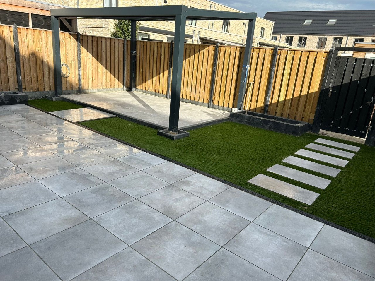 Tuin terras oprit bestrating